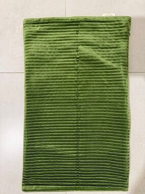 Lillian August Home Lux Ribbed Velvet Accent 15x22 Pillow Covers Set Olive Green